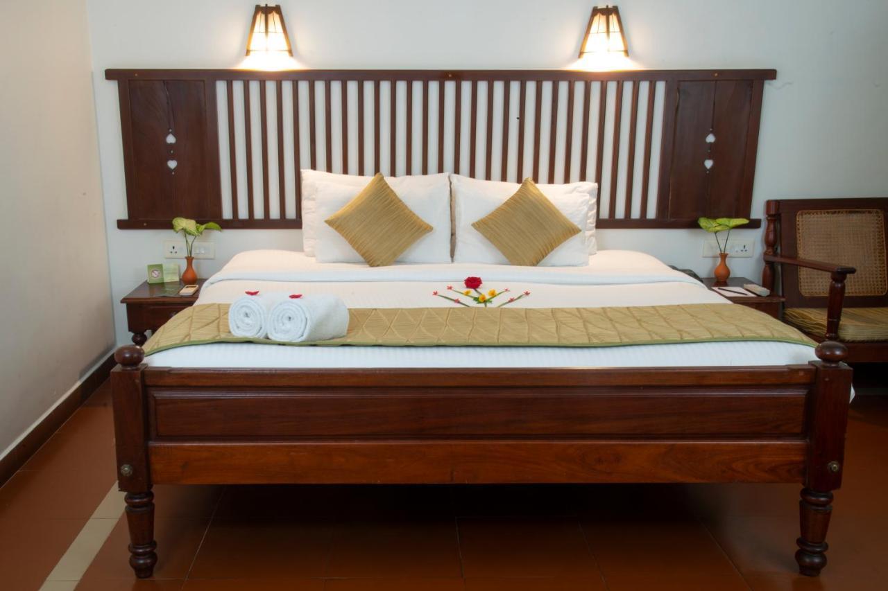 Greenwoods Resort, Thekkady Exterior foto